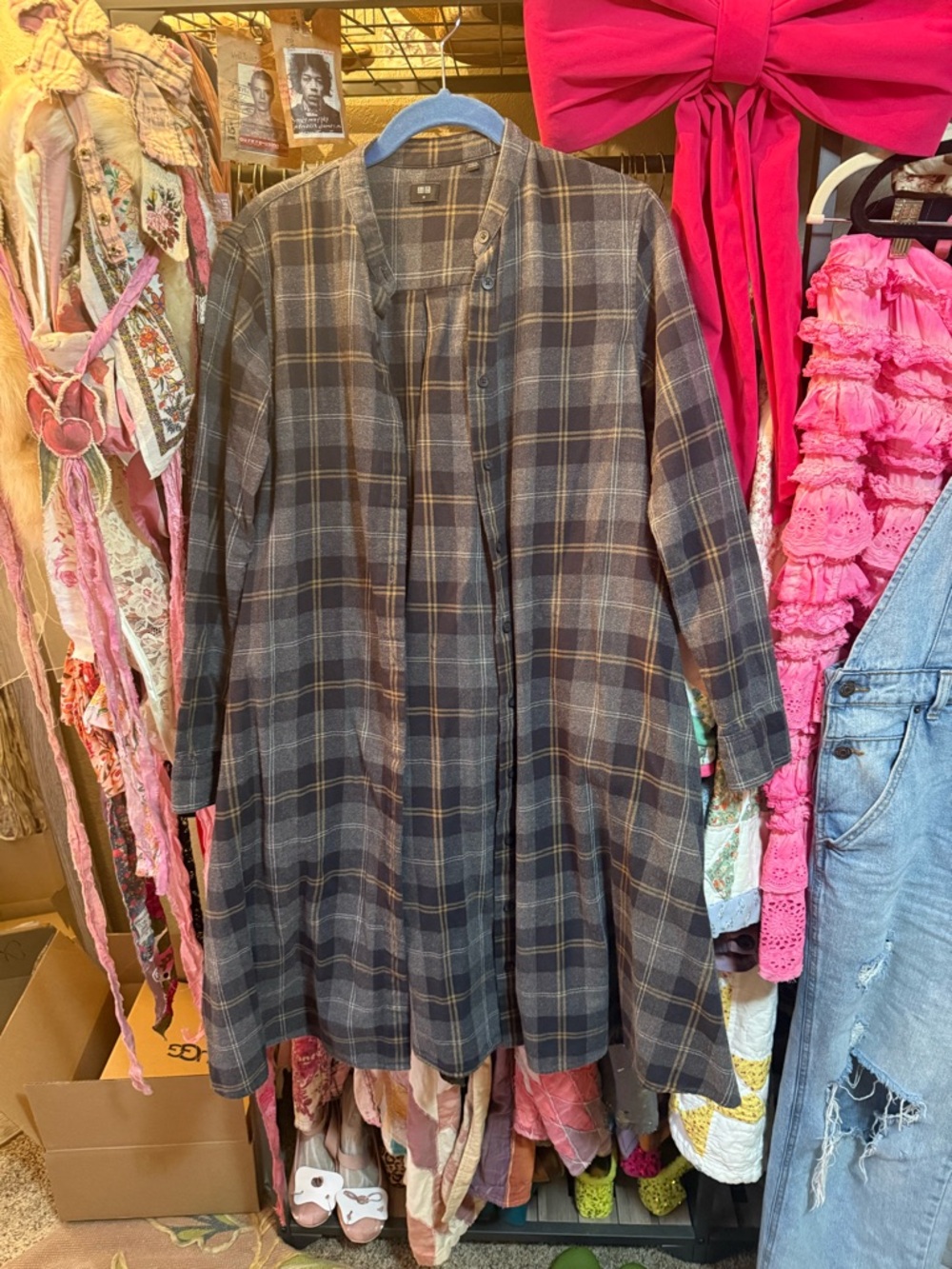 Uniqlo Plaid Button-Front Shirt Jacket in Navy and Brown